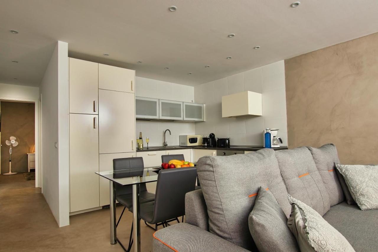 N E W 2021 My-Lanza The Luxury One Apartment Коста Тегисе Екстериор снимка